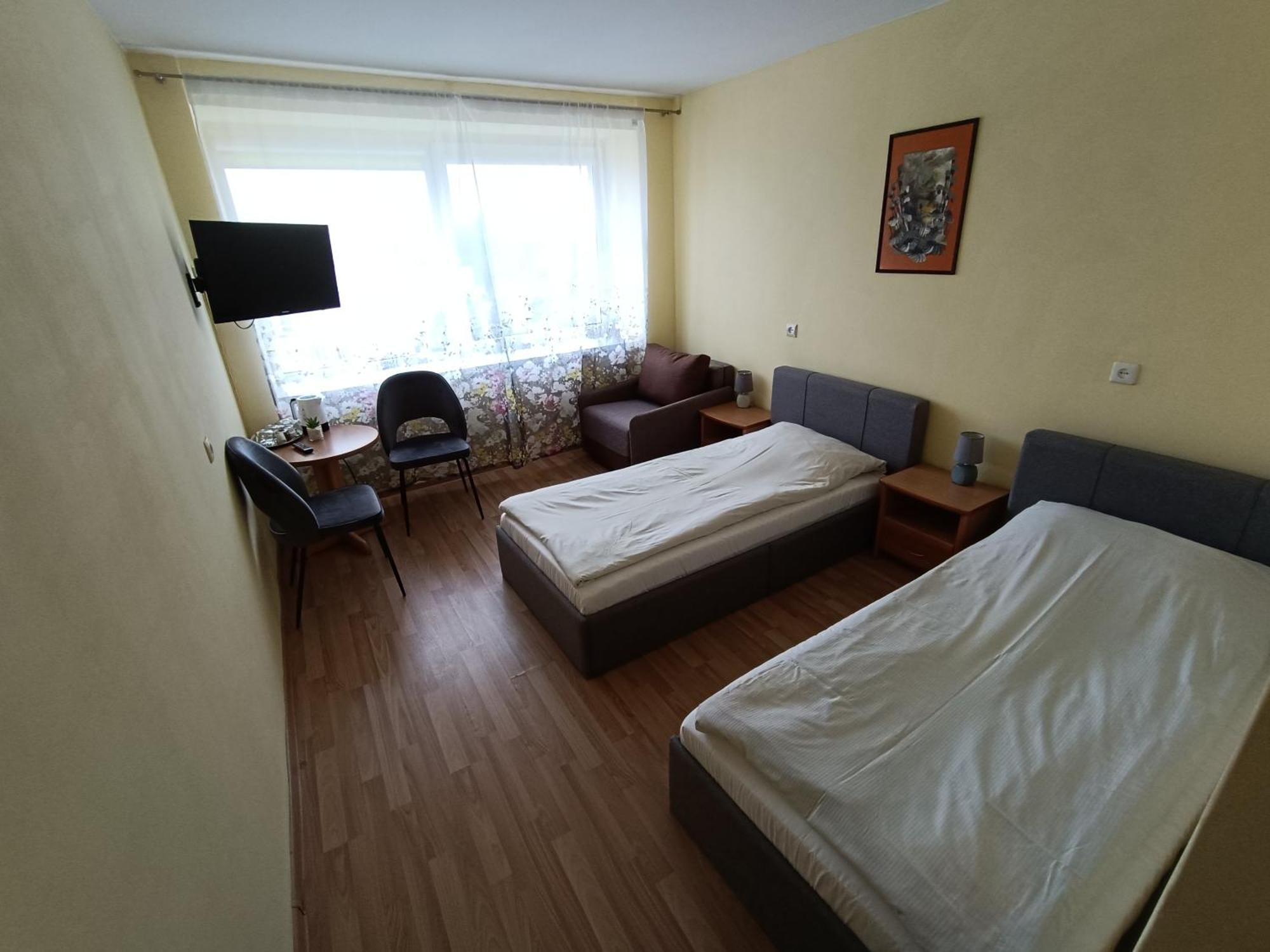 Viesbutis Jurbarkas Hotel Ngoại thất bức ảnh