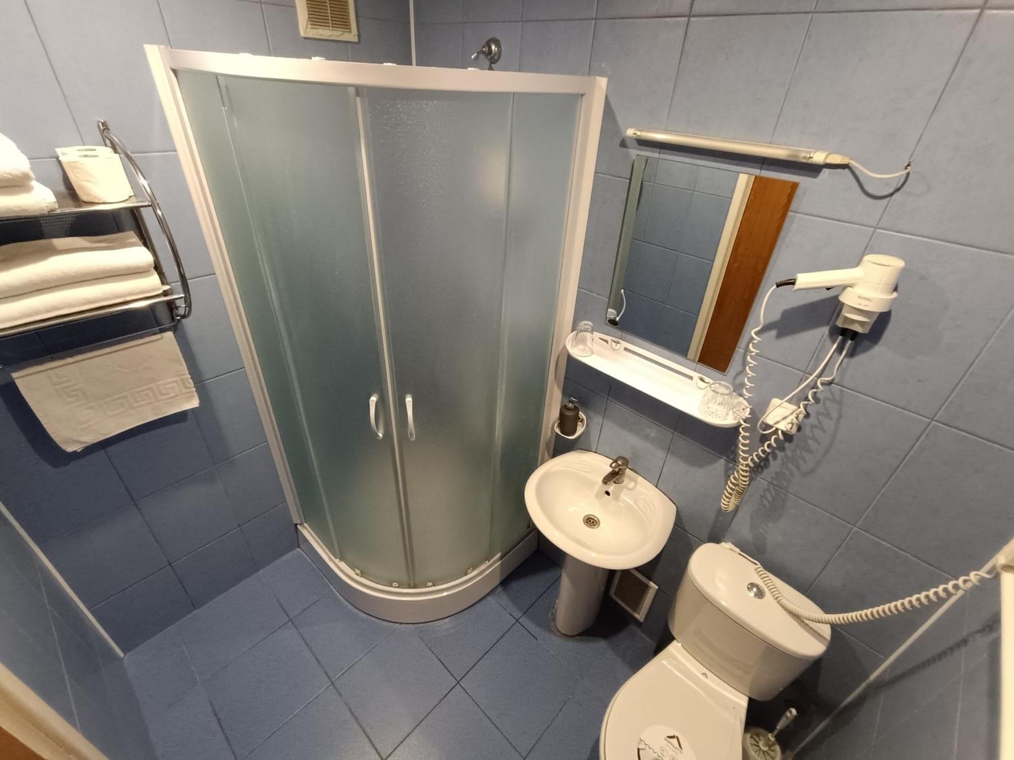 Viesbutis Jurbarkas Hotel Ngoại thất bức ảnh